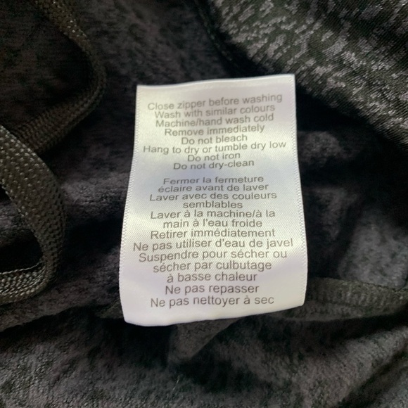 Mondetta Women’s Brushed Back 1/2 Zip Top in Black Pattern, Size Large - Picture 12 of 15